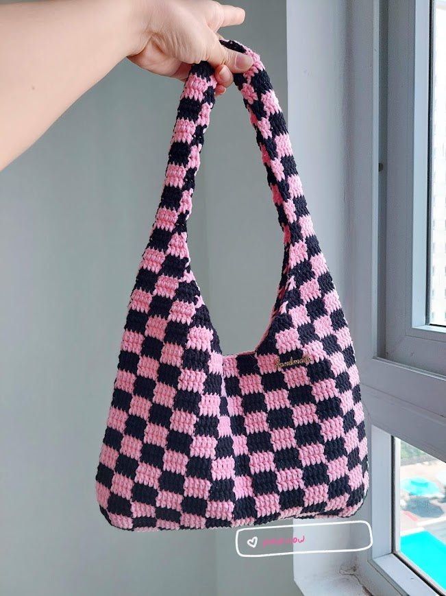 🩷Checkered Crochet Tote🩷