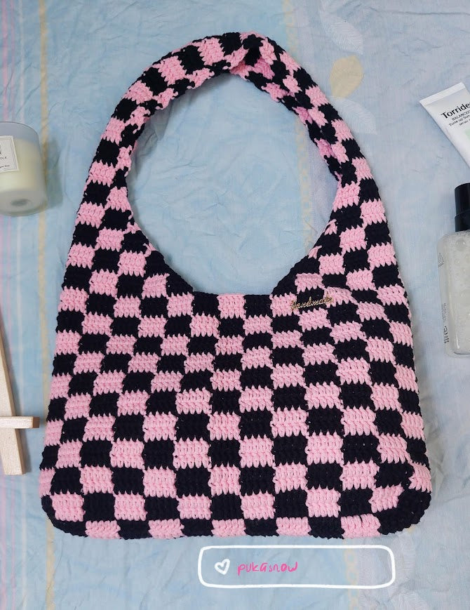 🩷Checkered Crochet Tote🩷