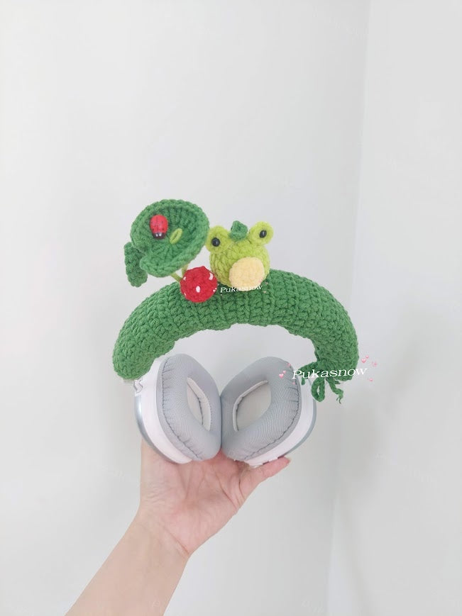 Frog design headphone cover for AirPods Max, Sony, or other models